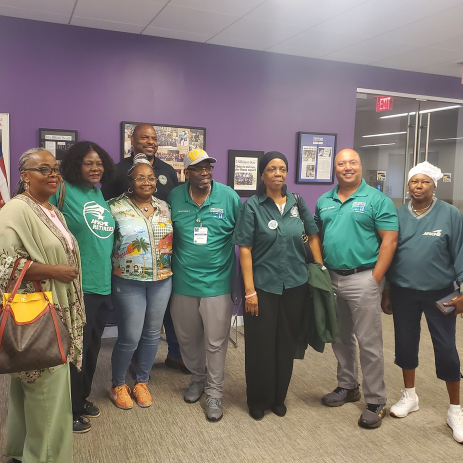 Senator Elizabeth Warren Stands with Miami Families as ACA Subsidy Expiration Looms